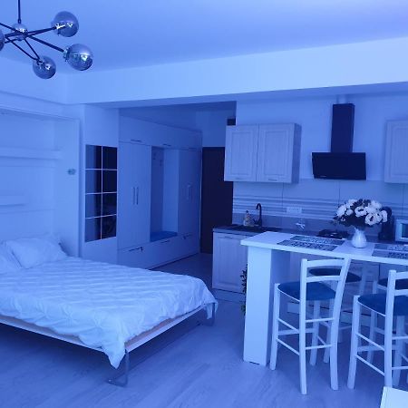 Delux Studio Mamaia Nord Нэводари Экстерьер фото